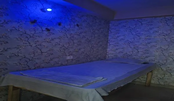 Ayurveda Spa & Salon
